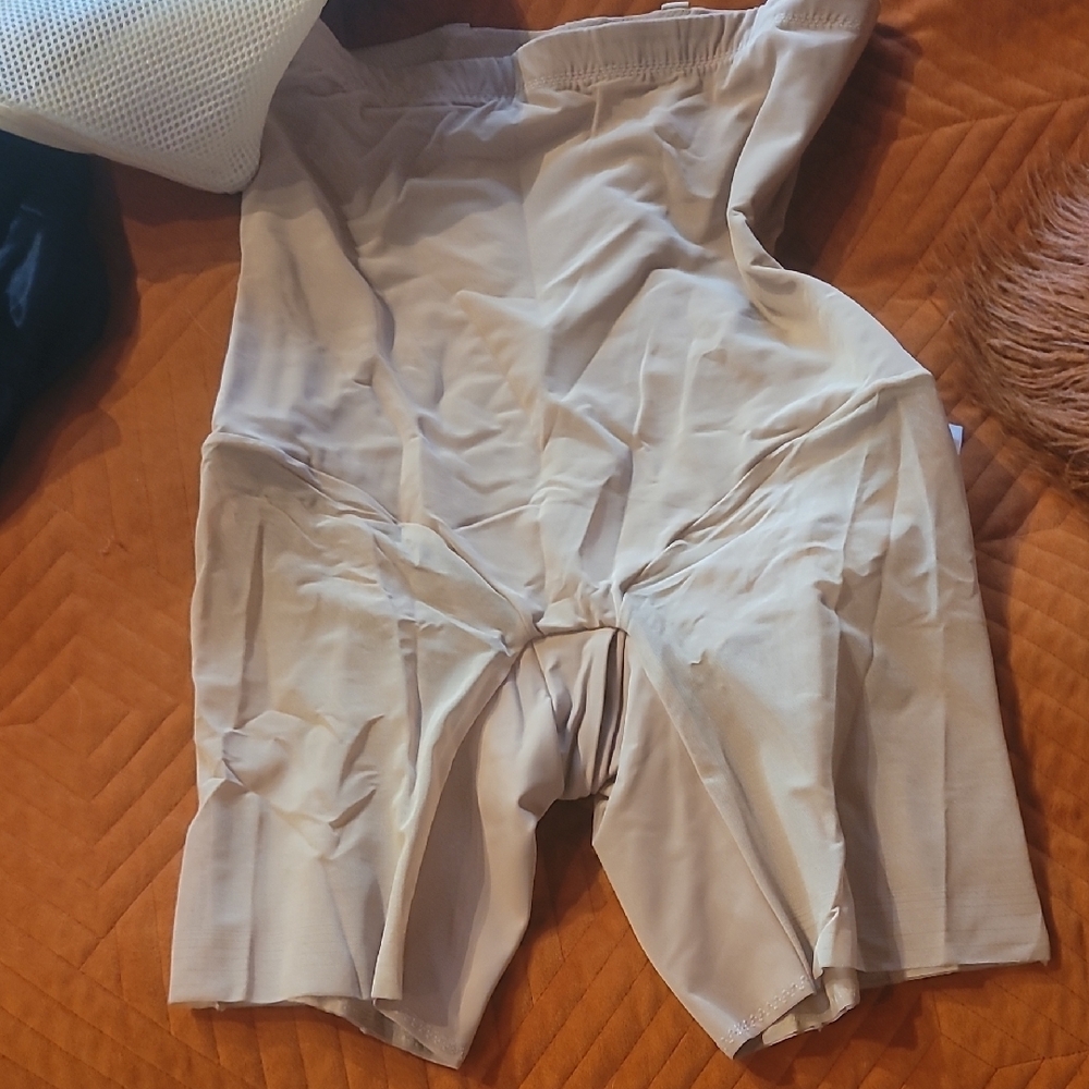 Honeylove Shapewear Size XL Beige New,never Worn.tag Removed.comes With Mesh Bag